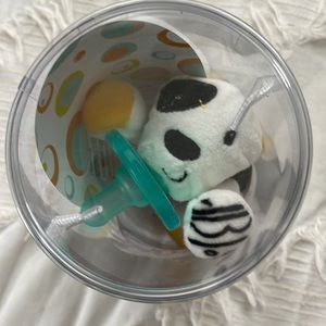 Wubba Nub Infant pacifier